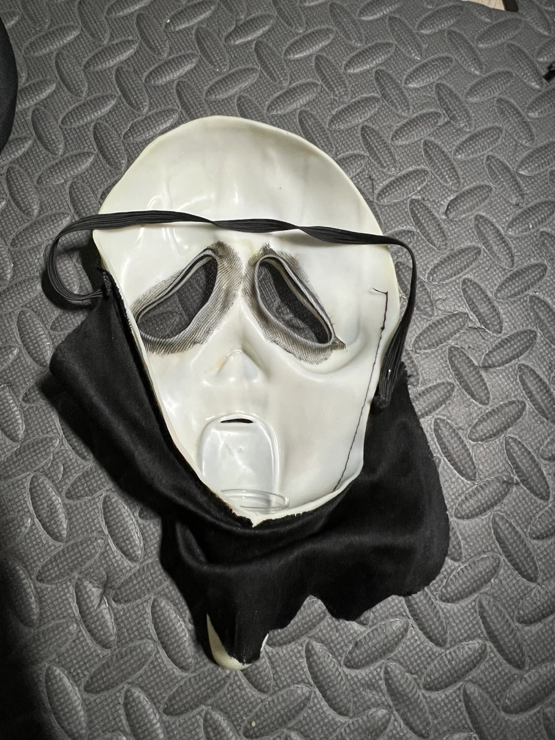 Kids Scream Ghostface Costume and Mask - photo 4