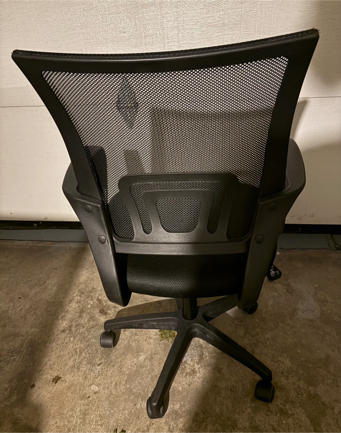 Black Mesh Office Chair - photo 3