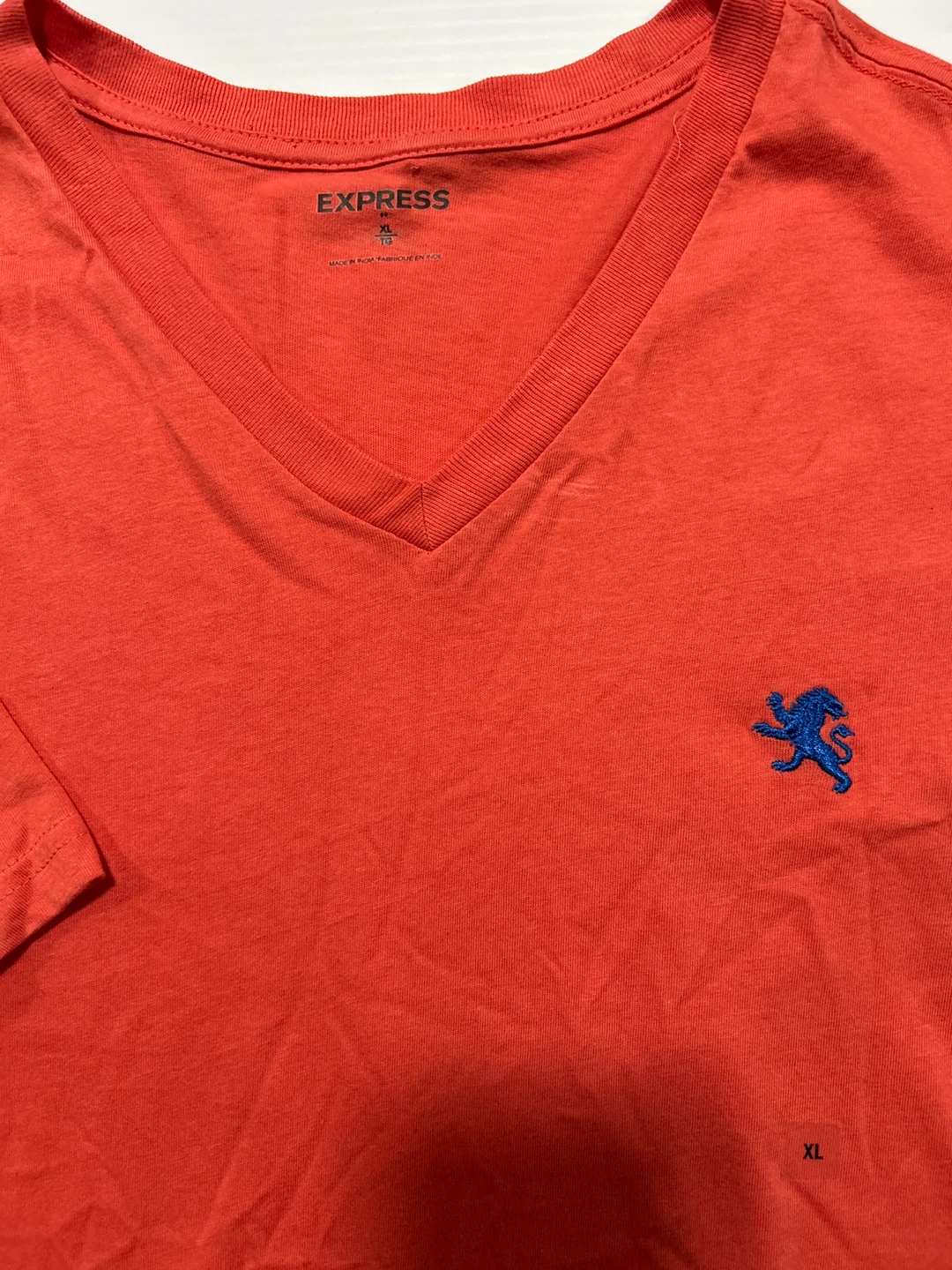 Express V-Neck T-Shirt Red XL - photo 2