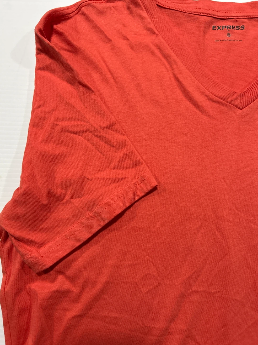 Express V-Neck T-Shirt Red XL - photo 4