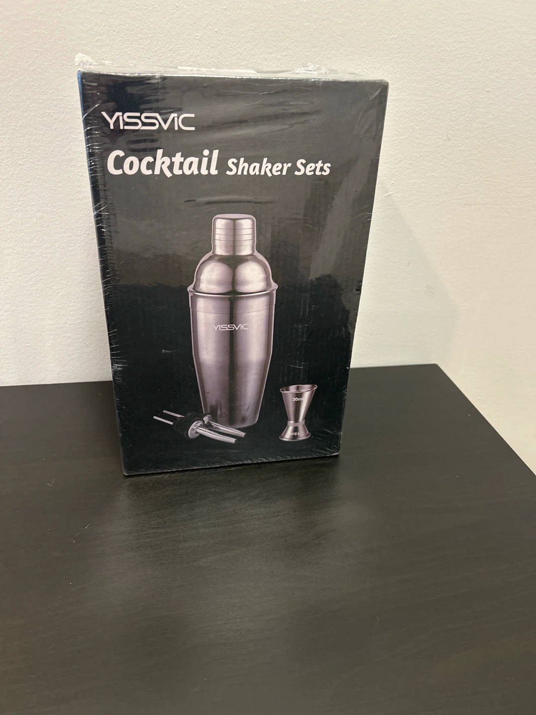 YISSVIC Cocktail Shaker Set