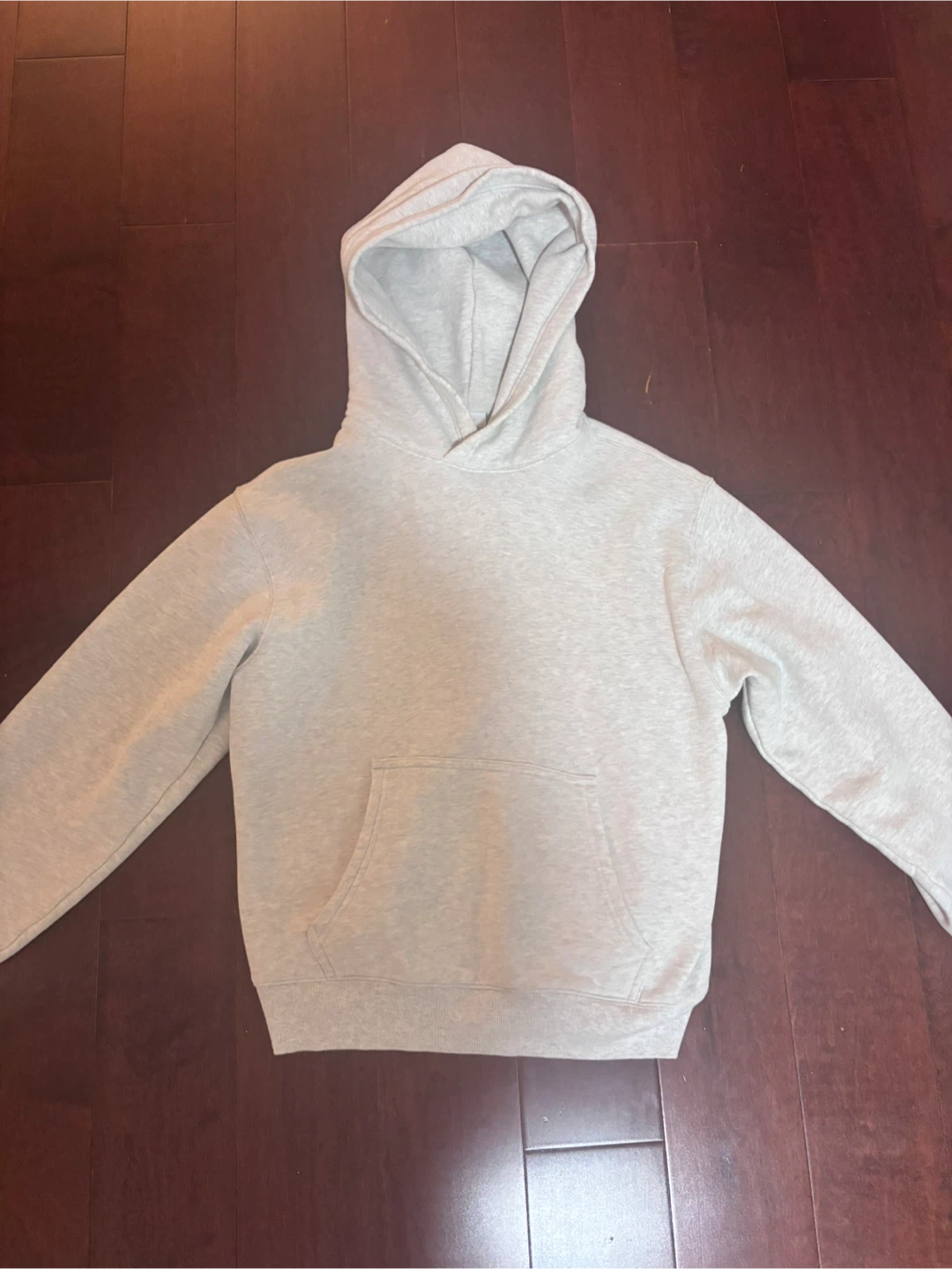 Aritzia Sweatfleece Hoodie Perfect Fir Light Grey
