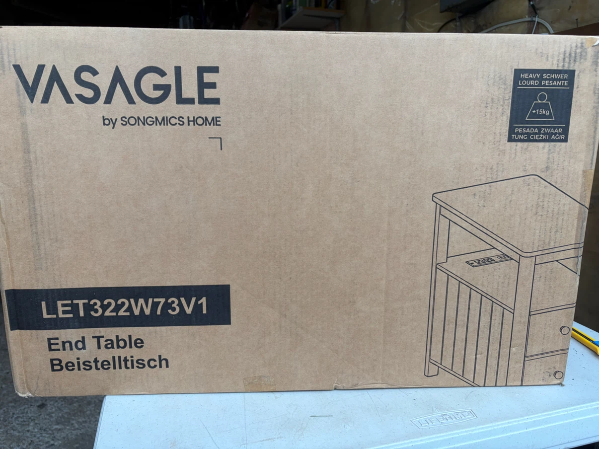 Brand new! End Table with Charging Station - photo 5