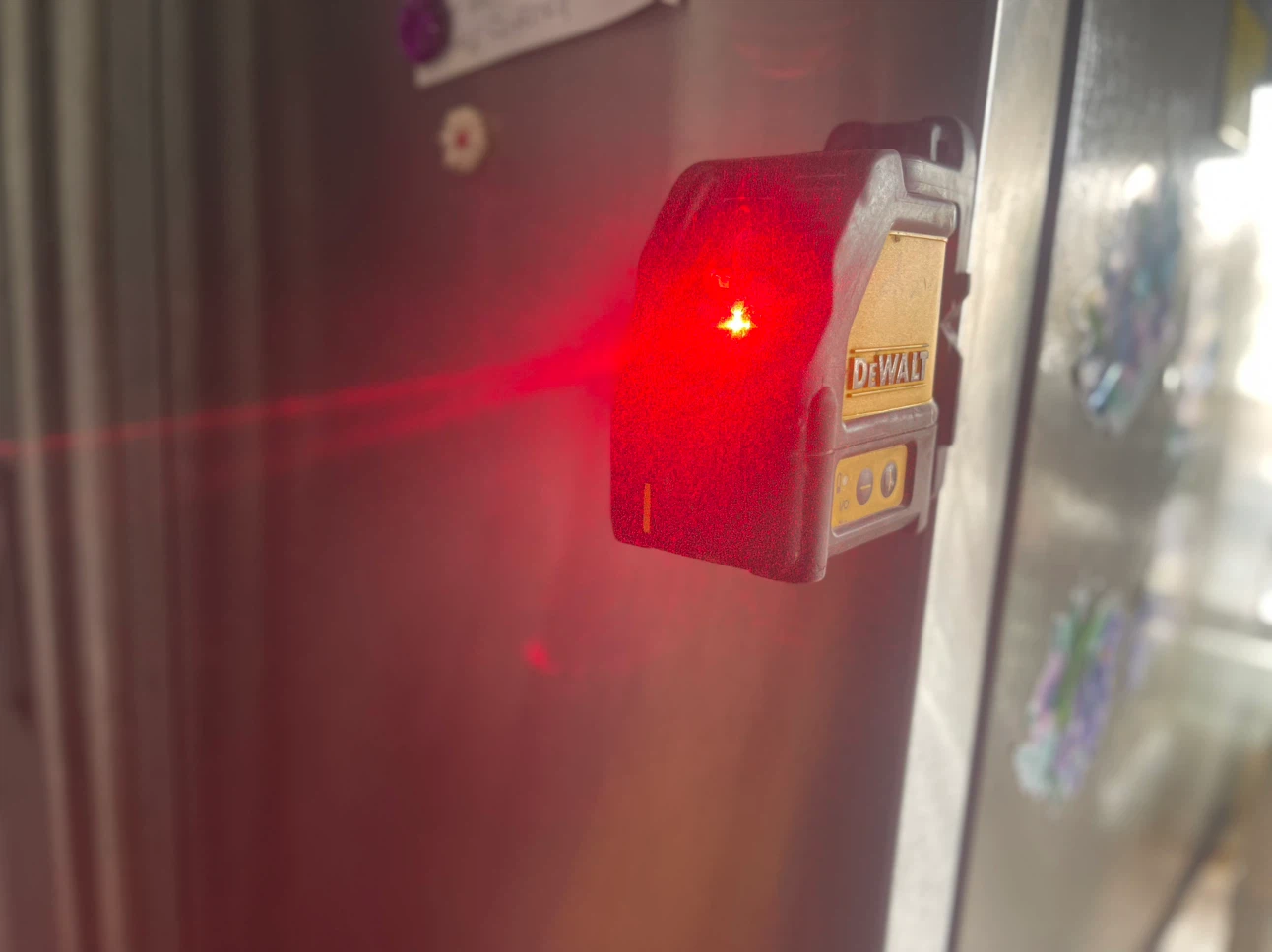 DeWalt Cross Line Laser level. - photo 4