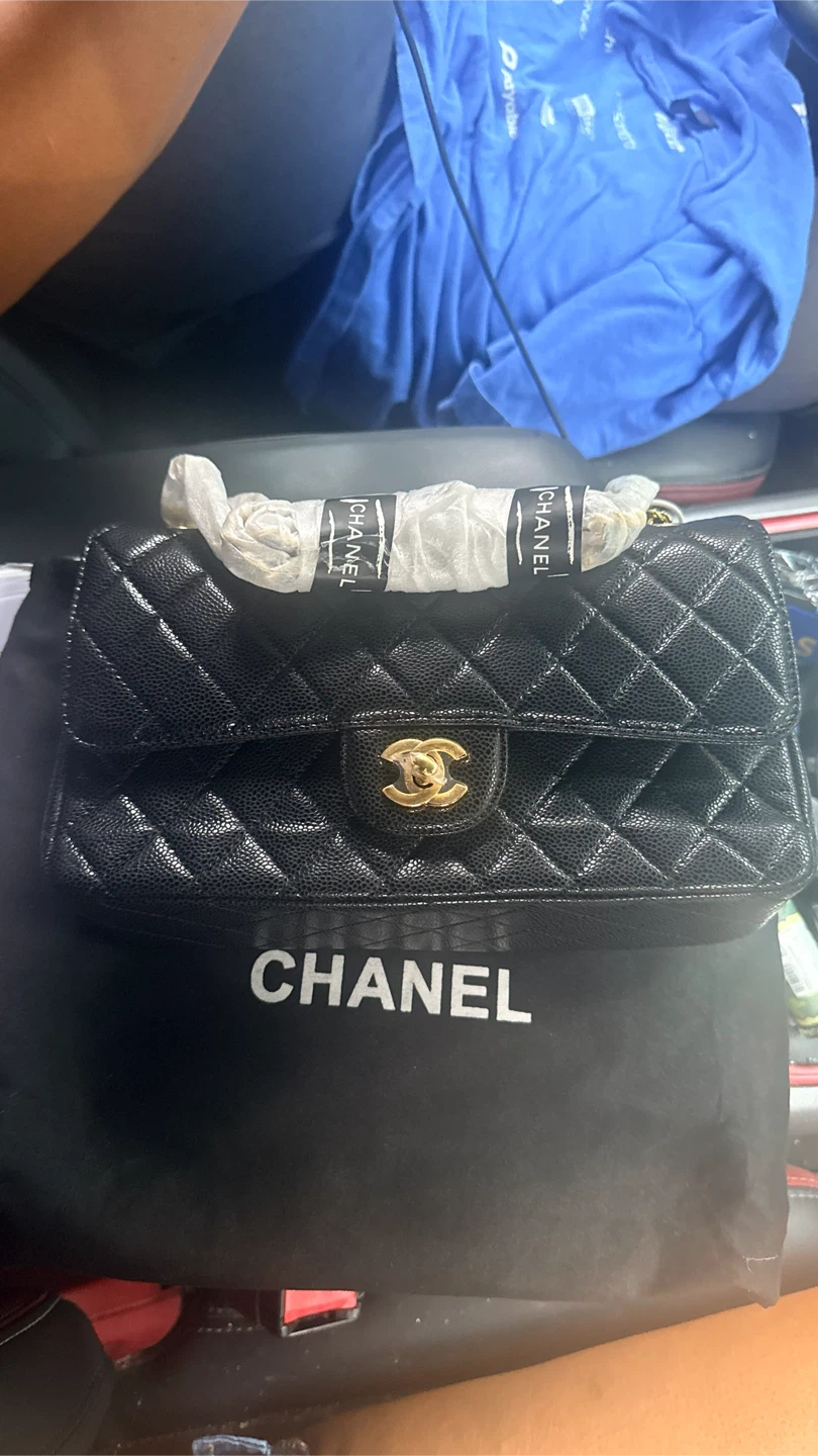 Chanel Classic double Flap medium Bag