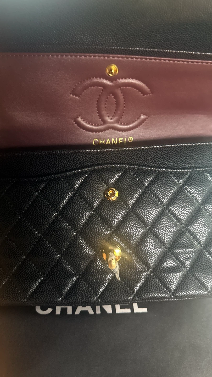 Chanel Classic double Flap medium Bag - photo 3
