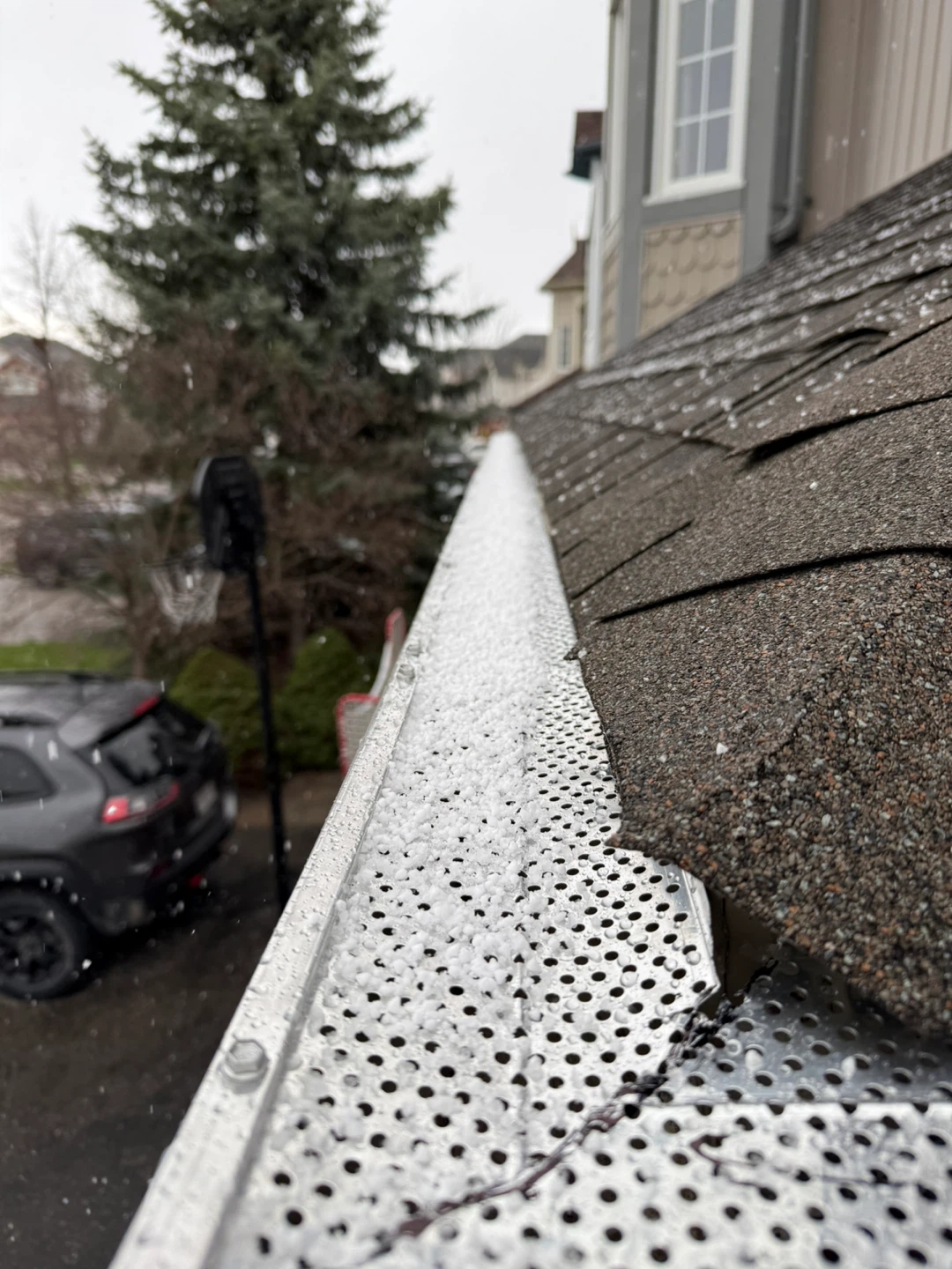 High Quality Gutter Guards - photo 2