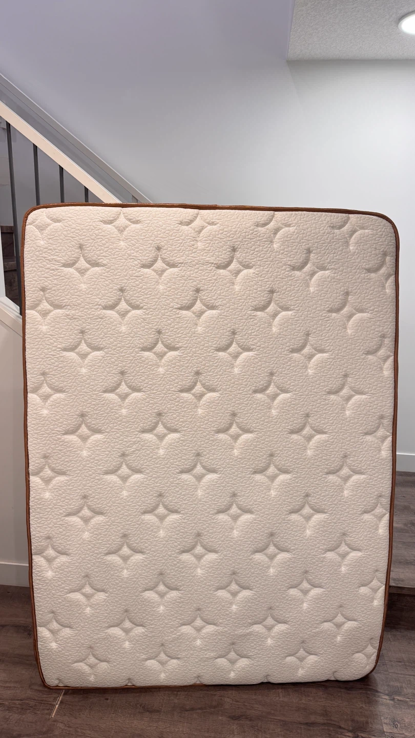 Bedstory full size mattress new - luxury comfort
