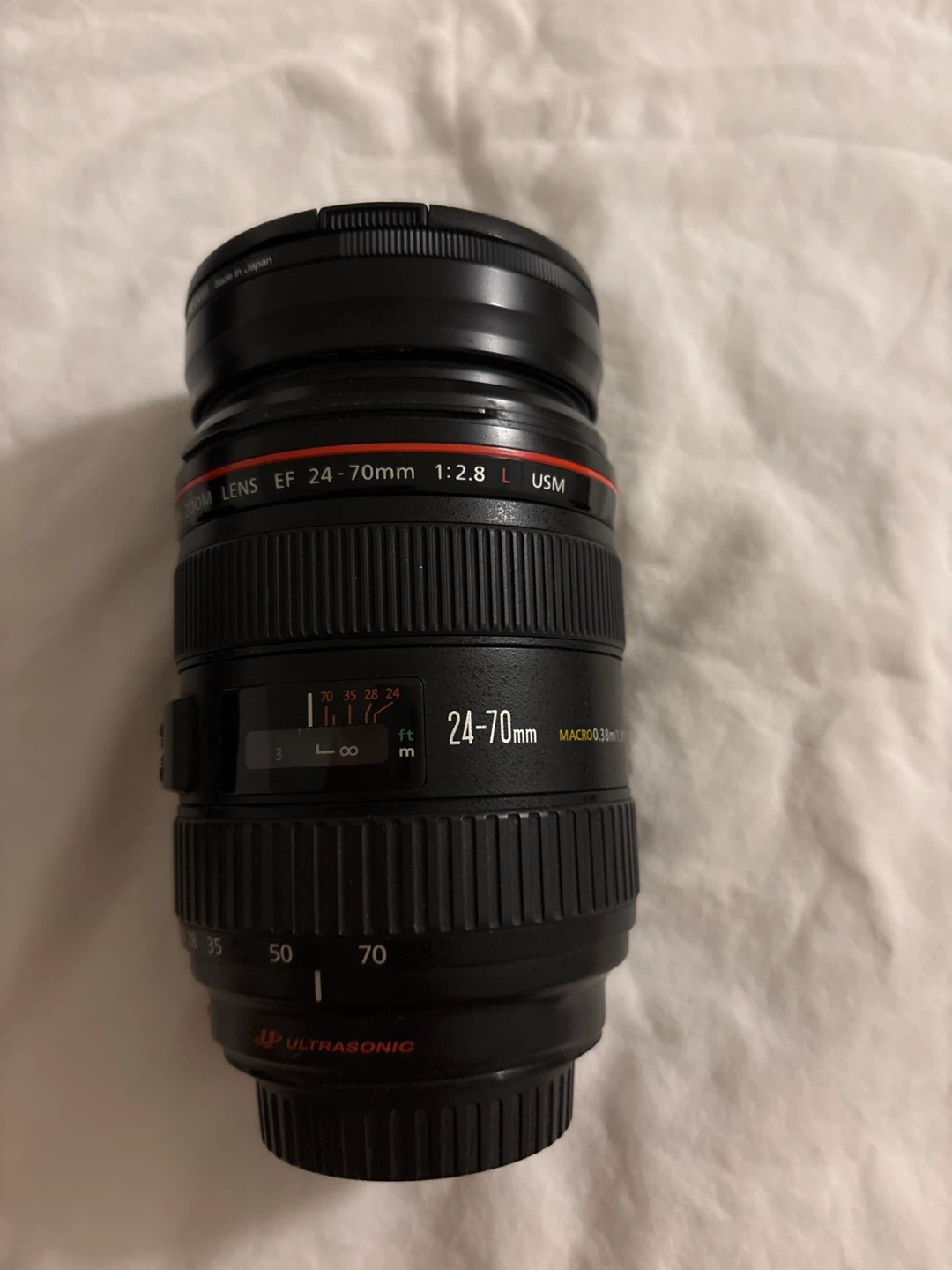 Canon EF 24-70mm f/2.8L USM Lens - photo 2