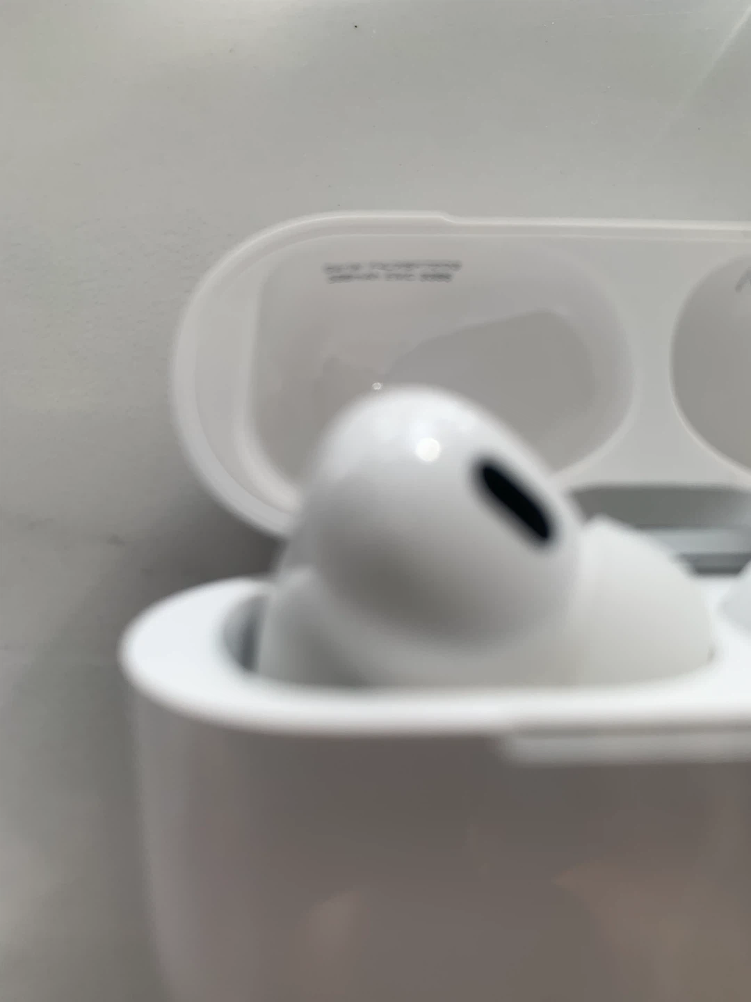 Apple AirPods Pro - photo 5
