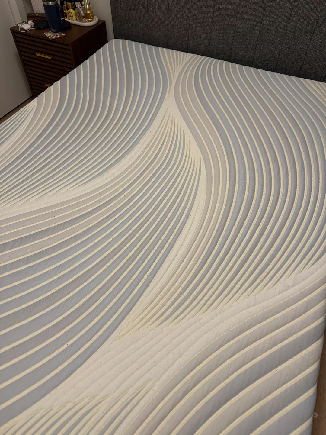Queen size mattress - photo 2