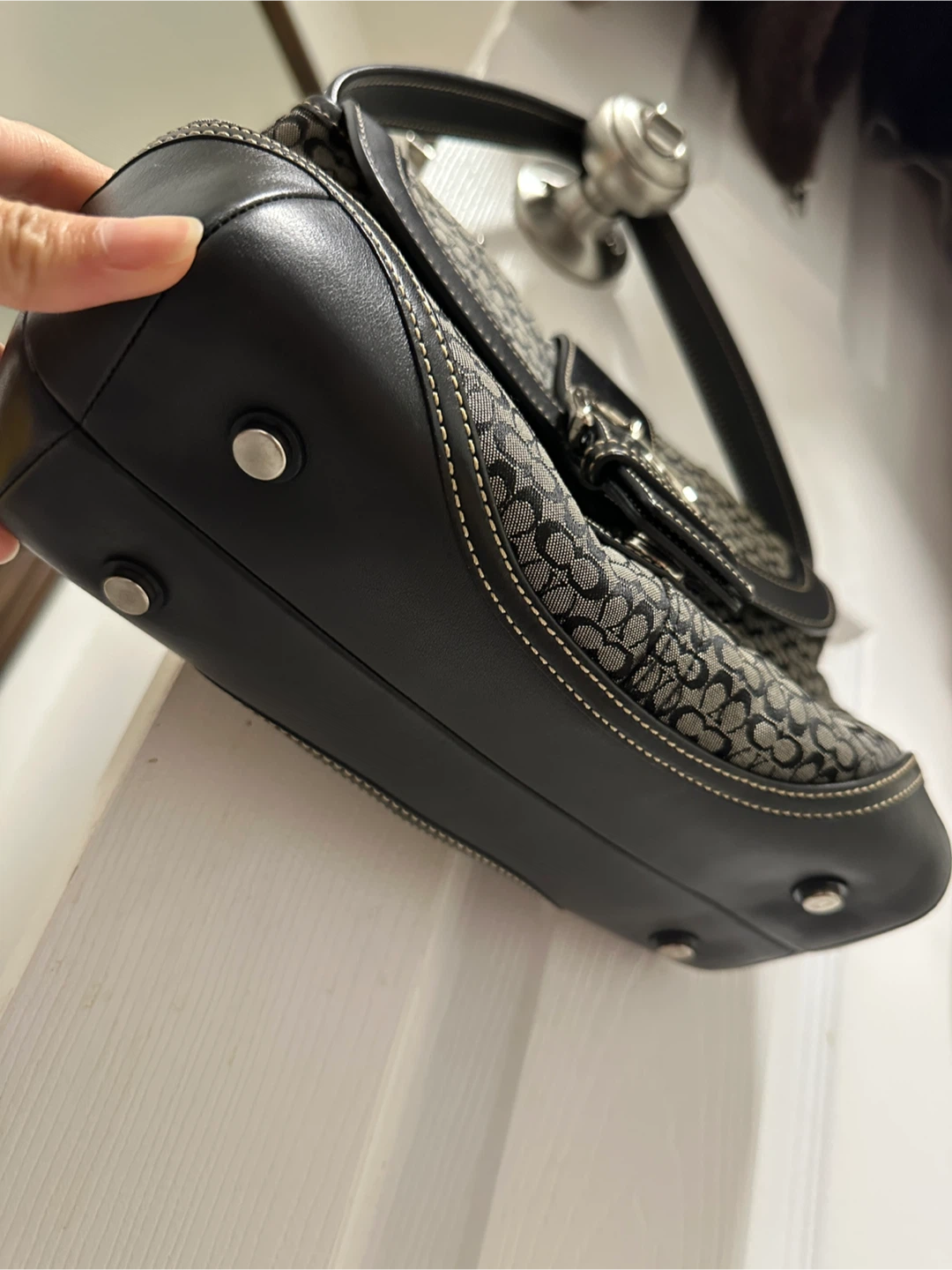Black Mini Coach Soho Bag 🖤 - photo 3