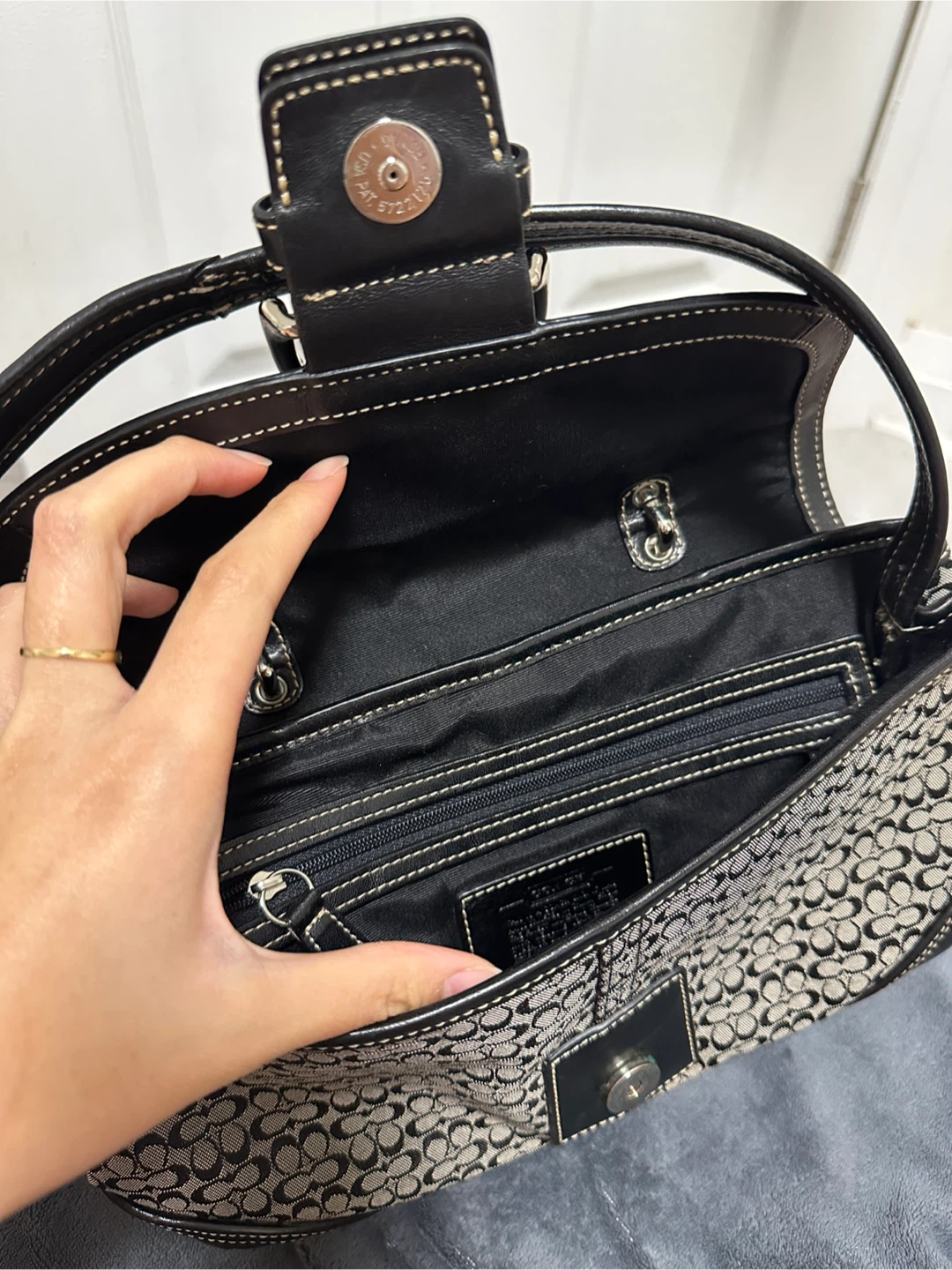 Black Mini Coach Soho Bag 🖤 - photo 4
