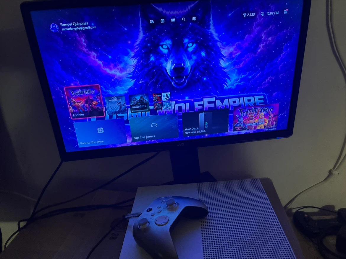 Xbox One S Bundle with Controllers and Games - photo 3