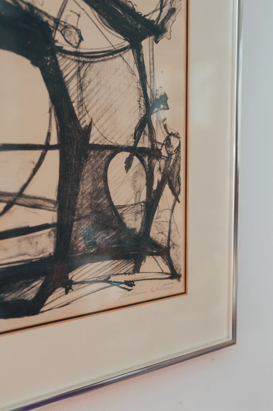 Vintage Madonna Walters Signed Lithograph “Woman Walking” - photo 2