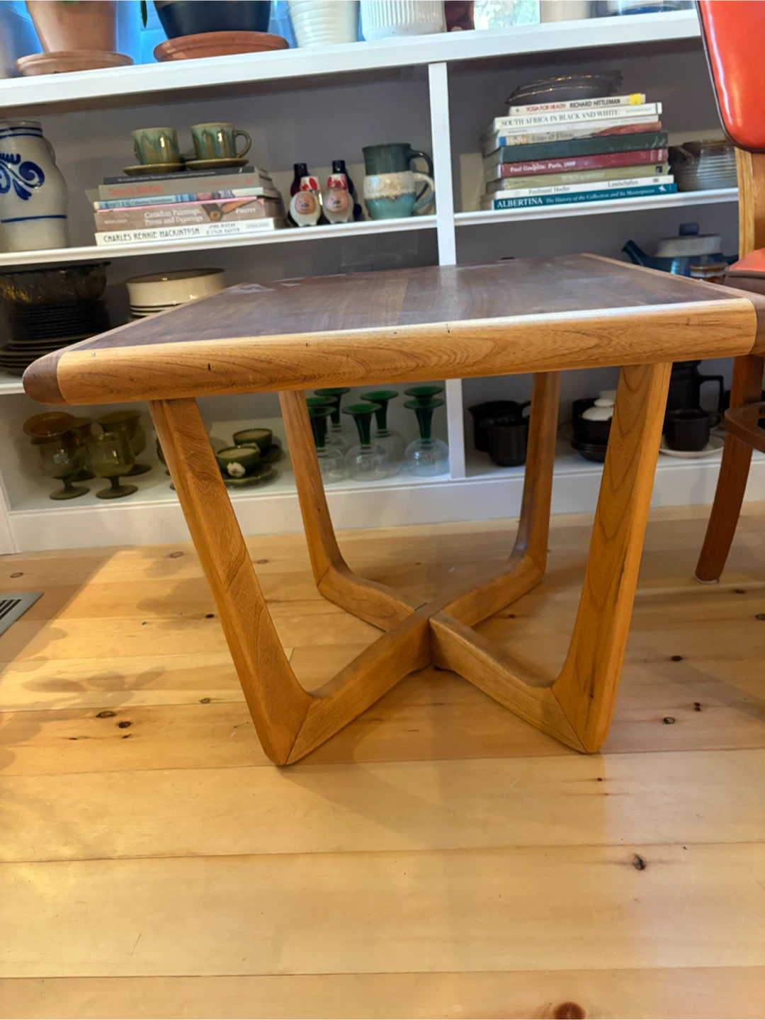 Koehler Mid-Century Modern Style Wooden Side Table - photo 2