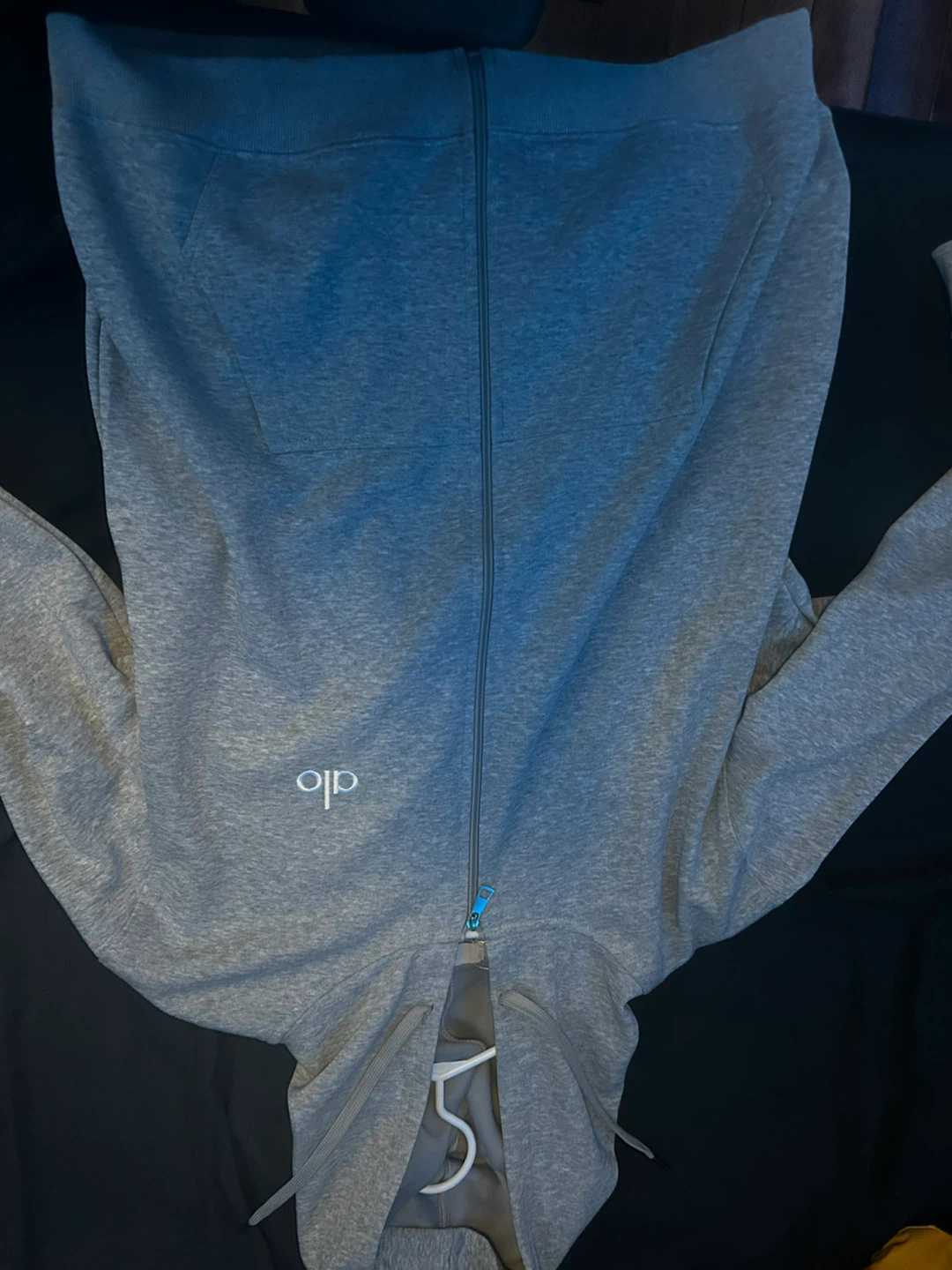 Alo Yoga Grey Zip-Up Hoodie - photo 2