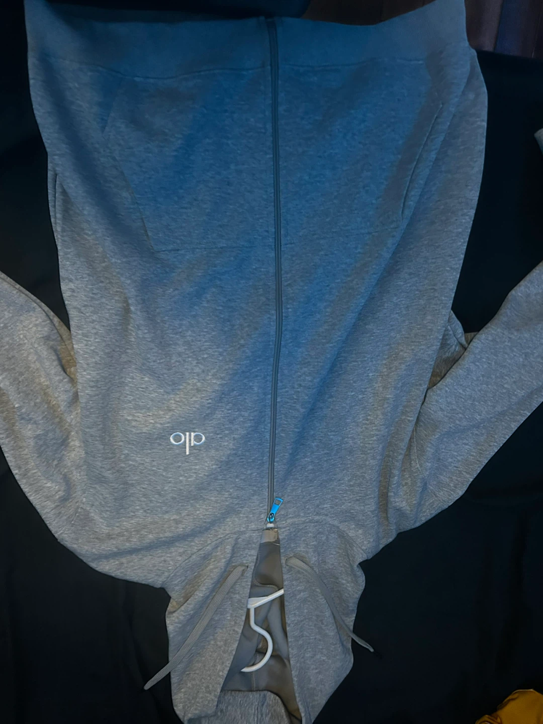 Alo Yoga Grey Zip-Up Hoodie - photo 3