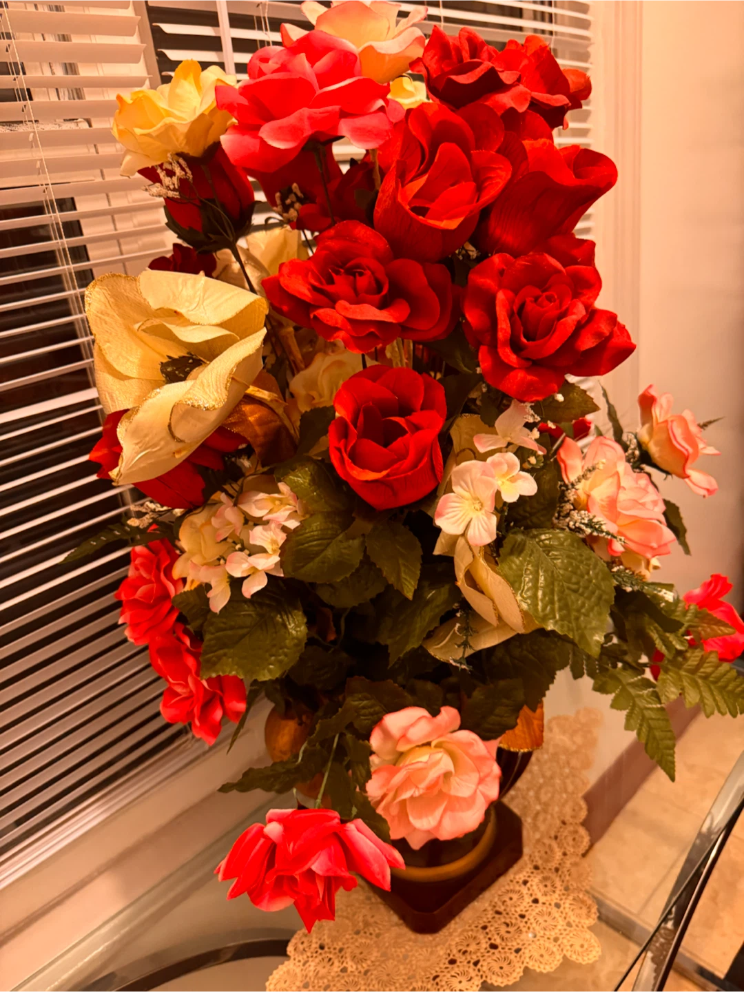 Artificial Floral Rose Arrangement - photo 2