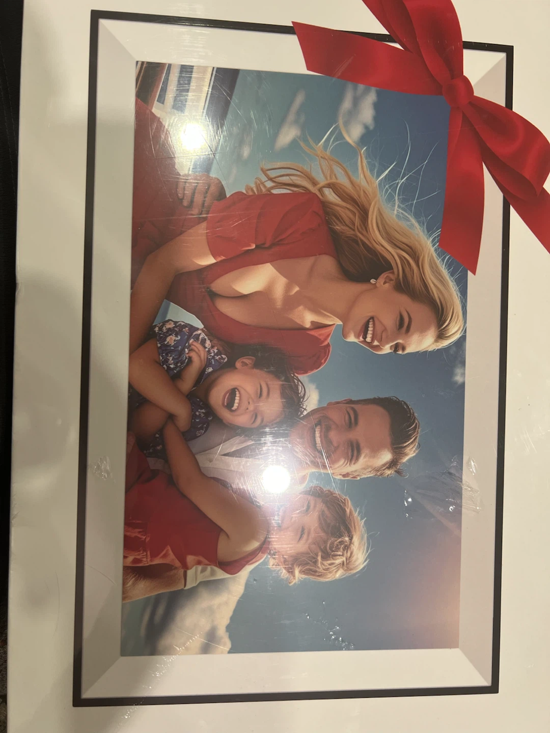 Frameo 10.1" Digital Photo Frame - photo 5