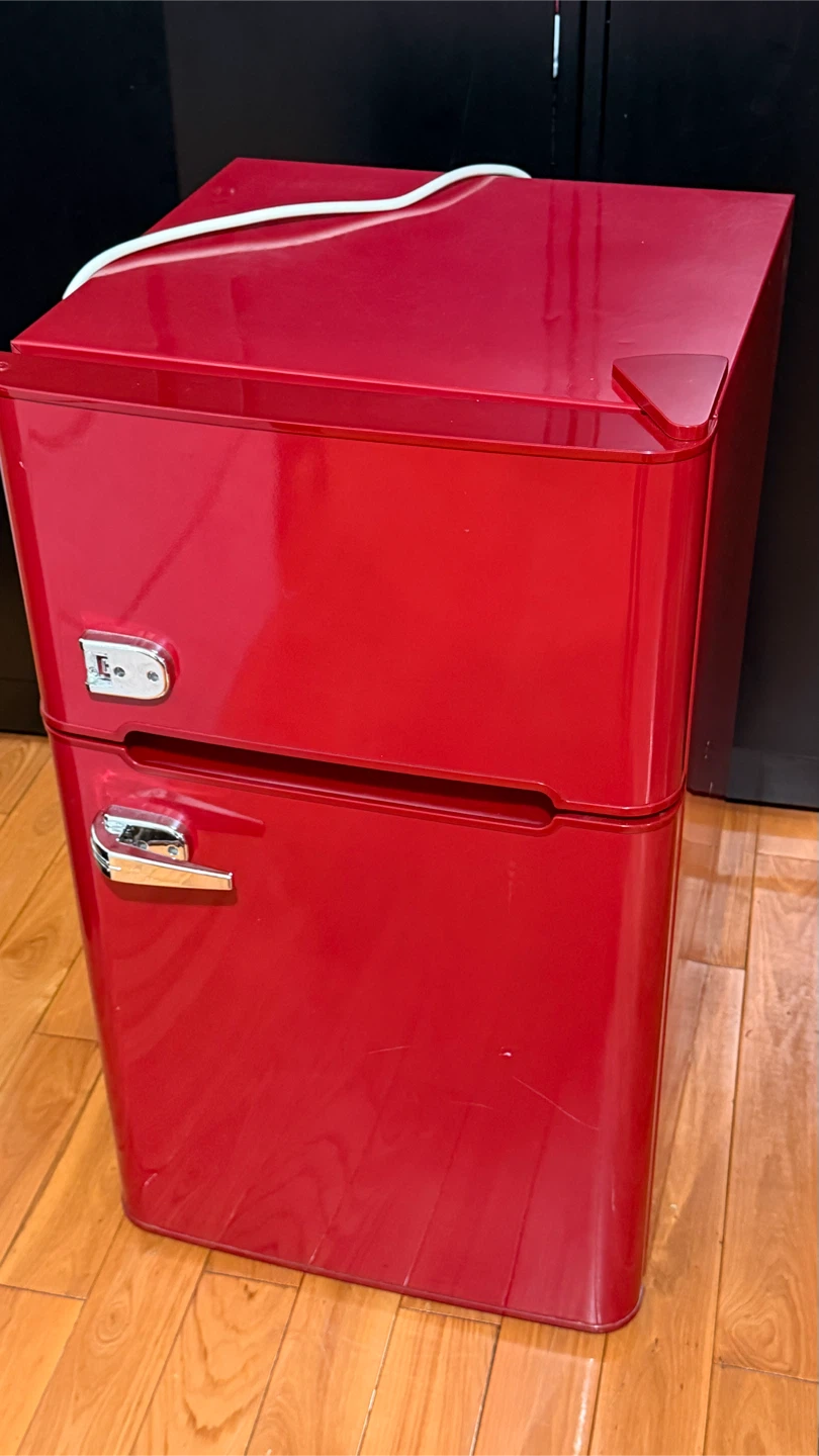 Retro Style Red Mini Fridge