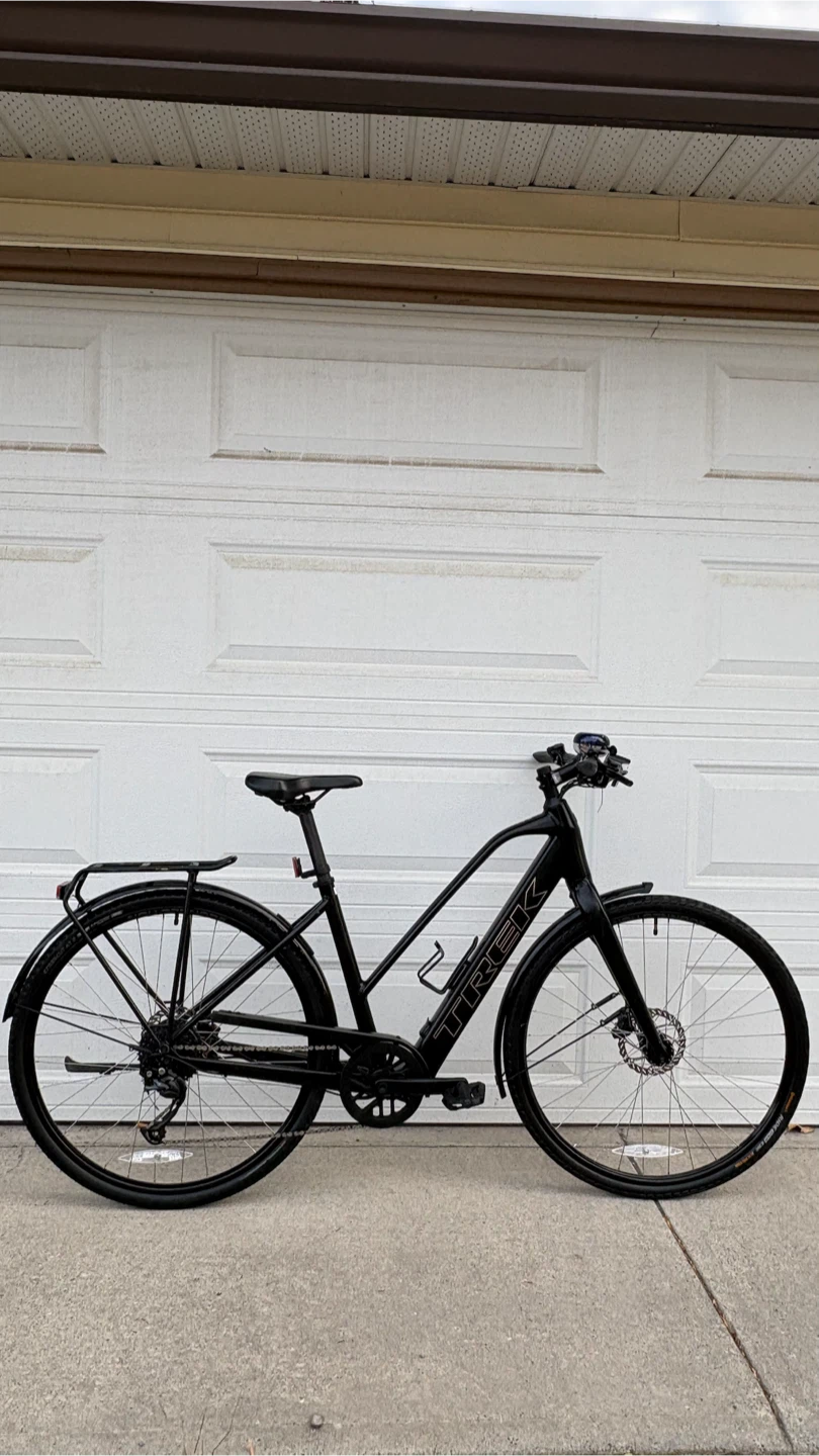 Trek FX+2 2022 699 km only new battery - photo 2