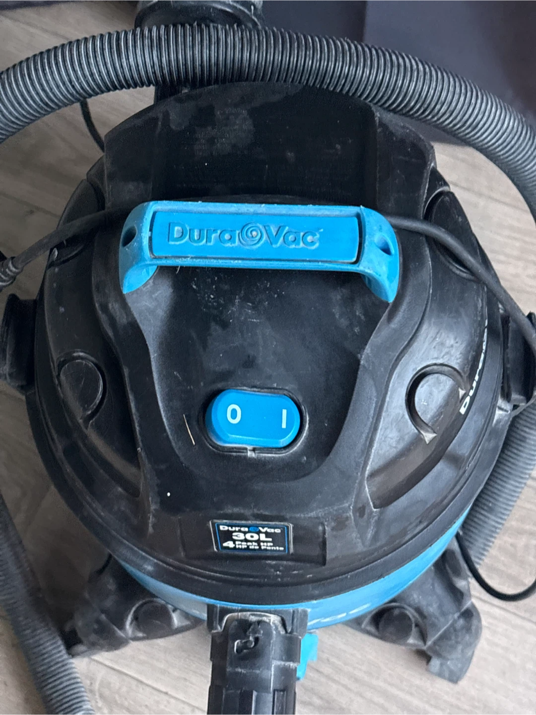 DuraVac 30L Wet/Dry Vacuum - photo 3