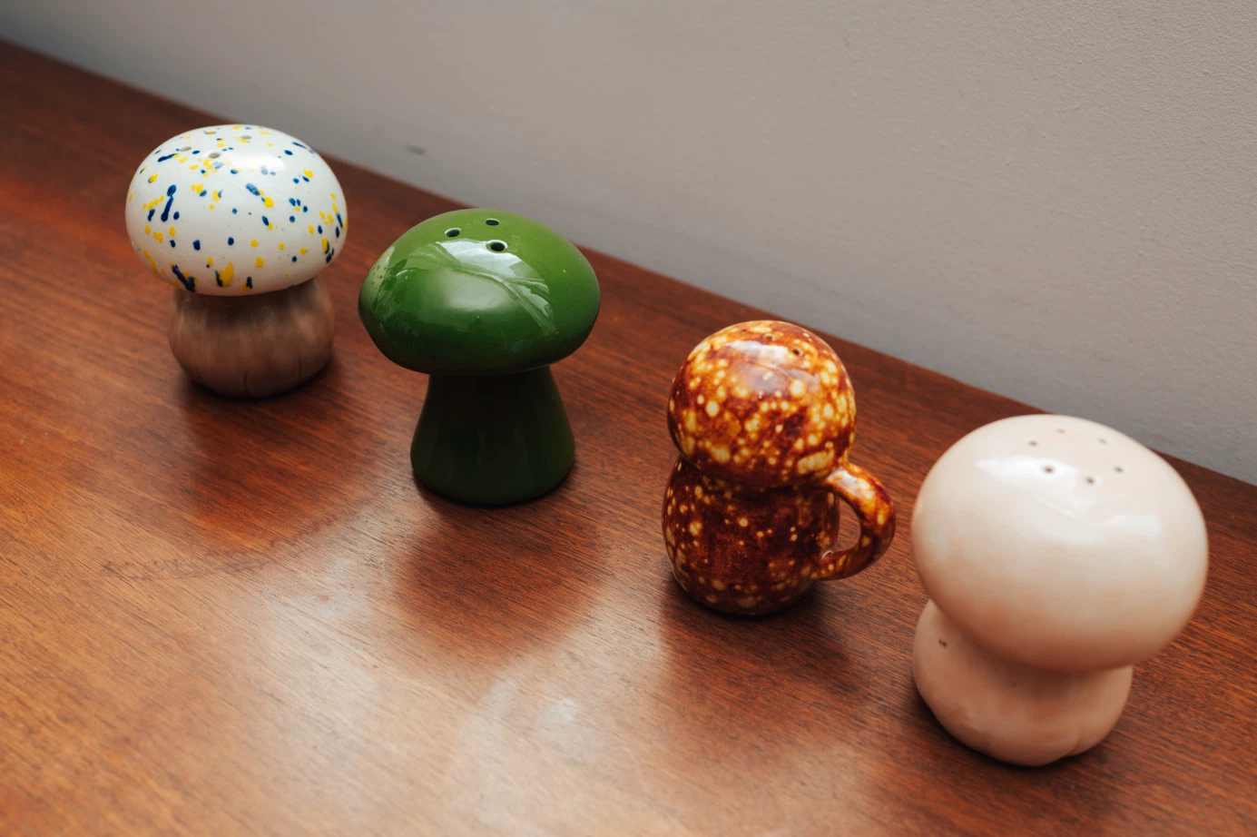 Set of 4 Vintage Ceramic Mushrooms - photo 3
