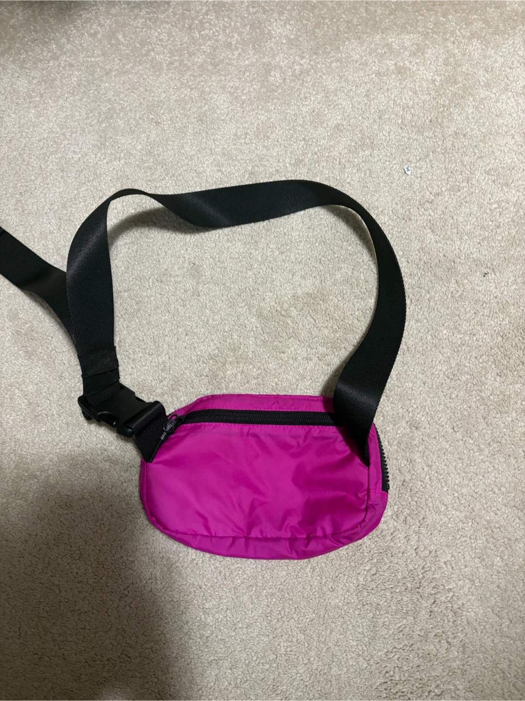 Lululemon Everywhere Belt Bag - photo 2