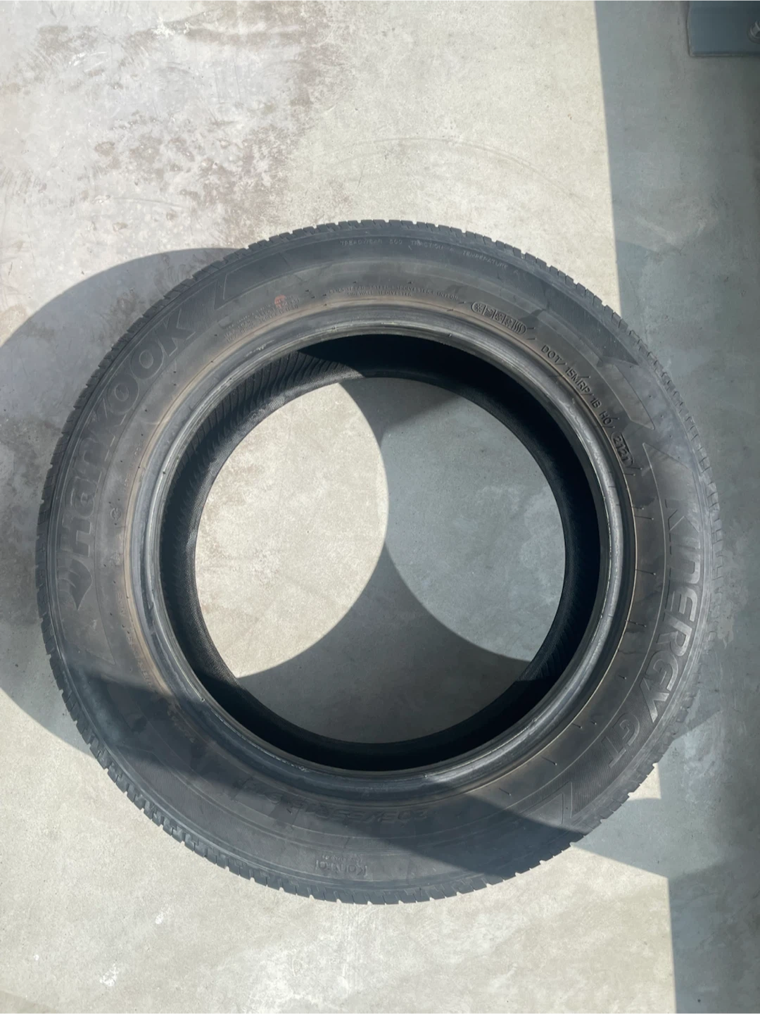 2 Hankook Kinergy GT Tires 205/55R16 - photo 4