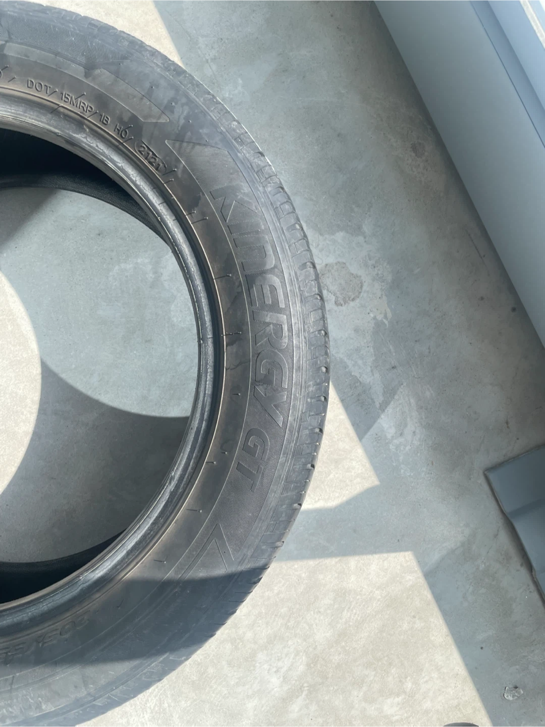 2 Hankook Kinergy GT Tires 205/55R16 - photo 5