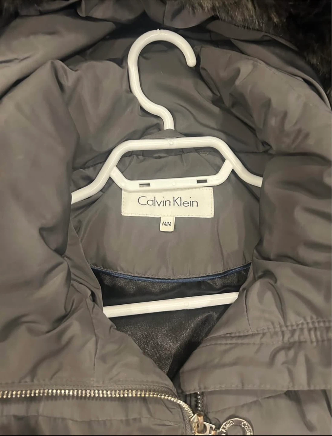 Calvin Klein Grey Puffer Jacket - photo 2