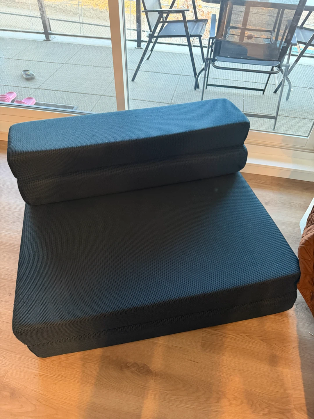 Black Tri-Fold Foam Mattress