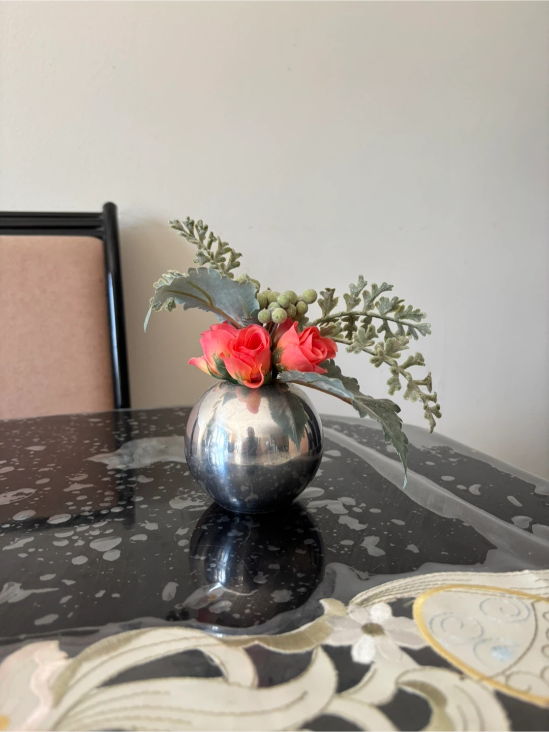 Set of 3 Mini Artificial Floral Arrangements in Vases - photo 4