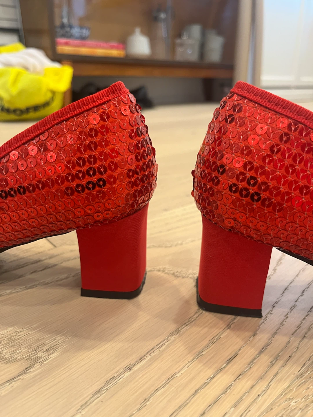 Size 10 - Ruby Slippers (Wizard of Oz) - photo 3