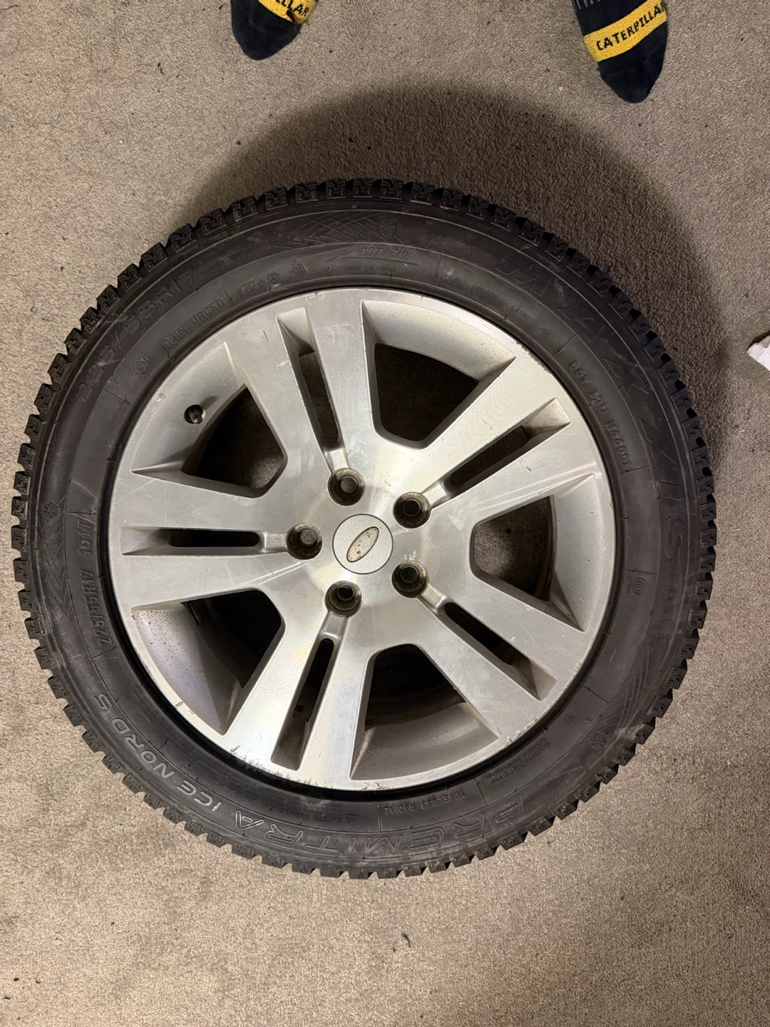 225/55R17 Studded Winter Tire & Wheel Set – Ford – 5x114.3