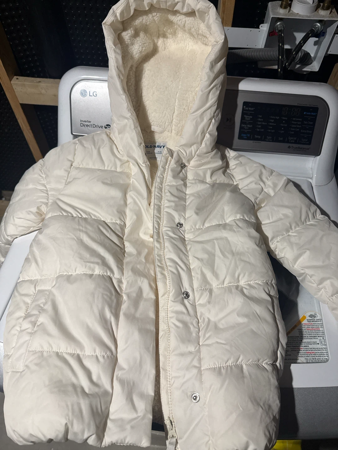 Old Navy White Kids Winter Jacket Size Medium (8)
