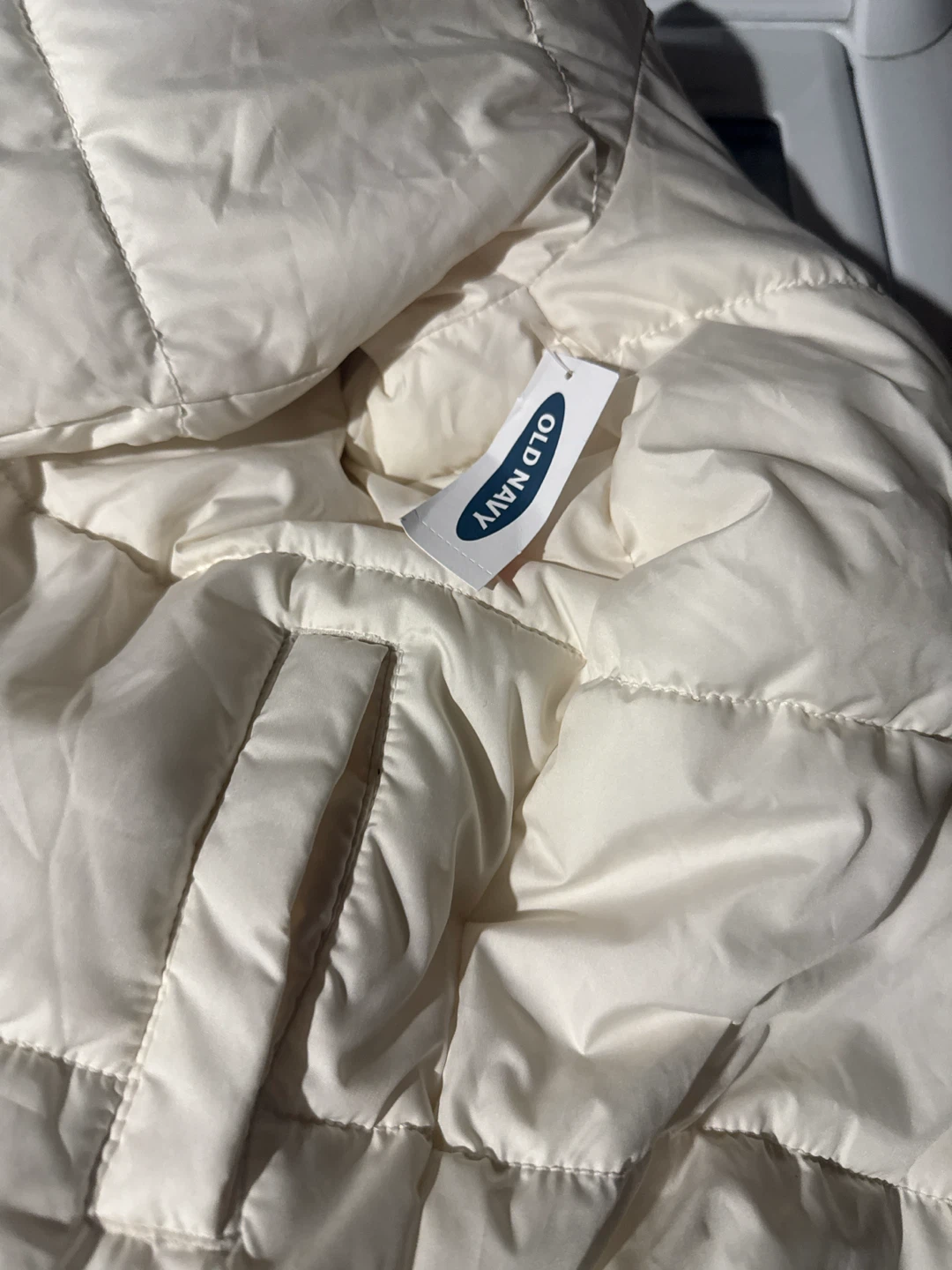 Old Navy White Kids Winter Jacket Size Medium (8) - photo 3