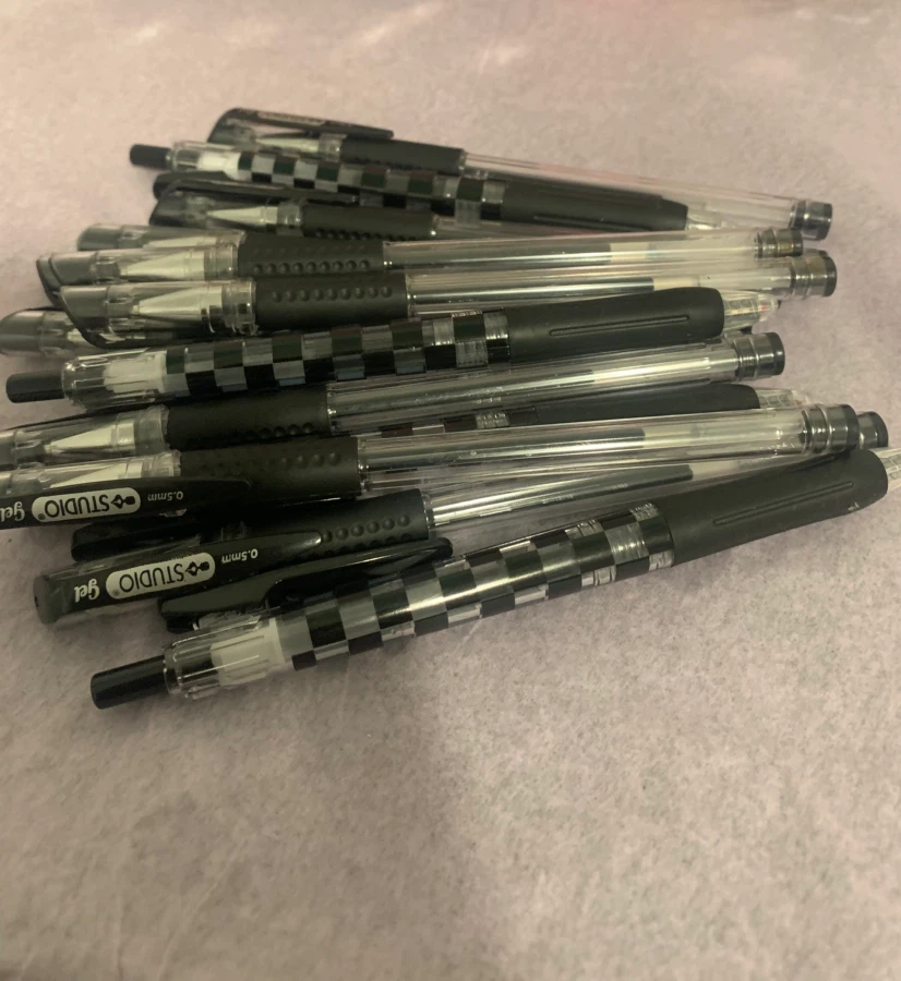 FREEE set of Pens