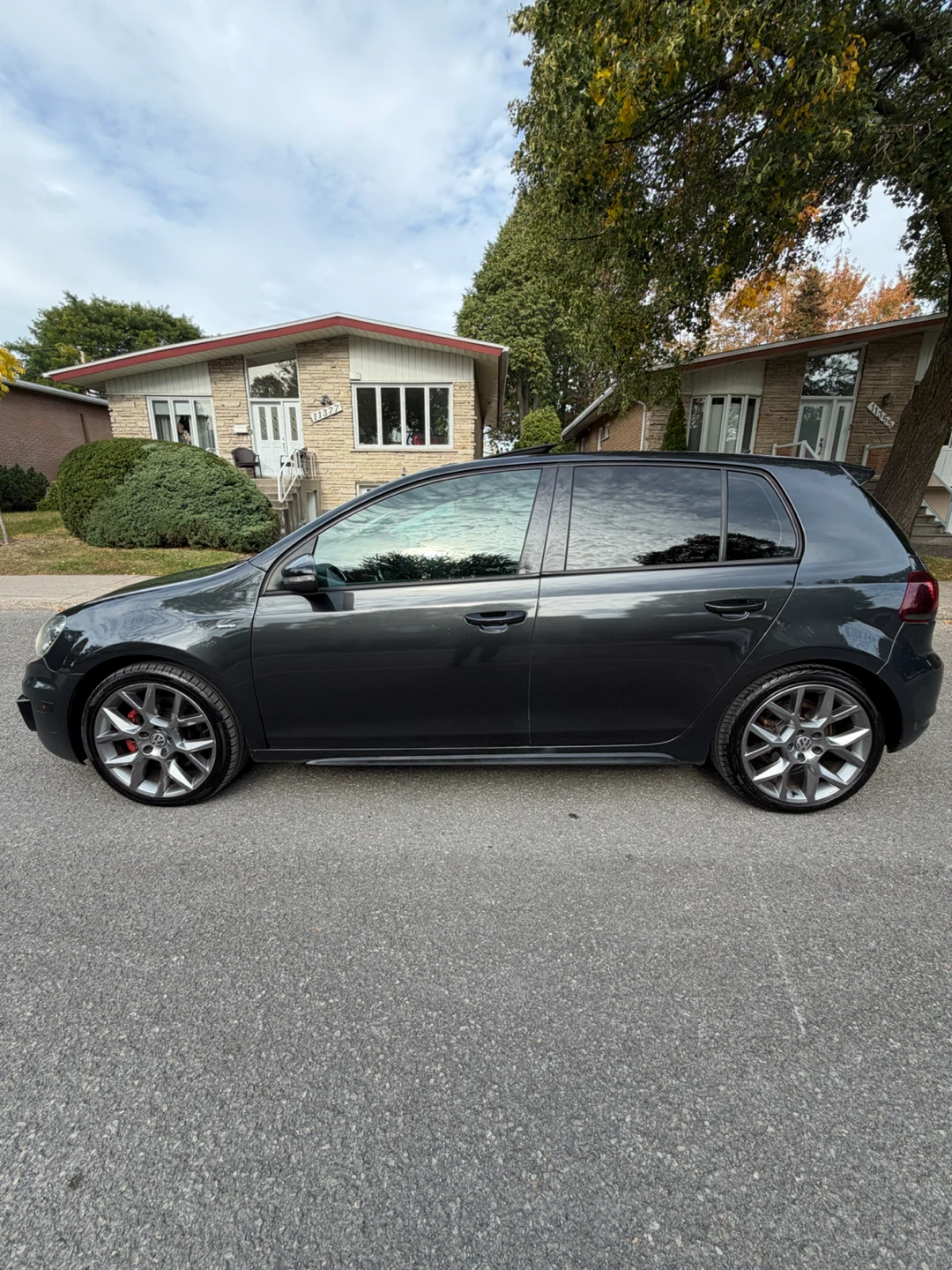 2013 Volkswagen Golf Wolfsburg Edition - photo 5