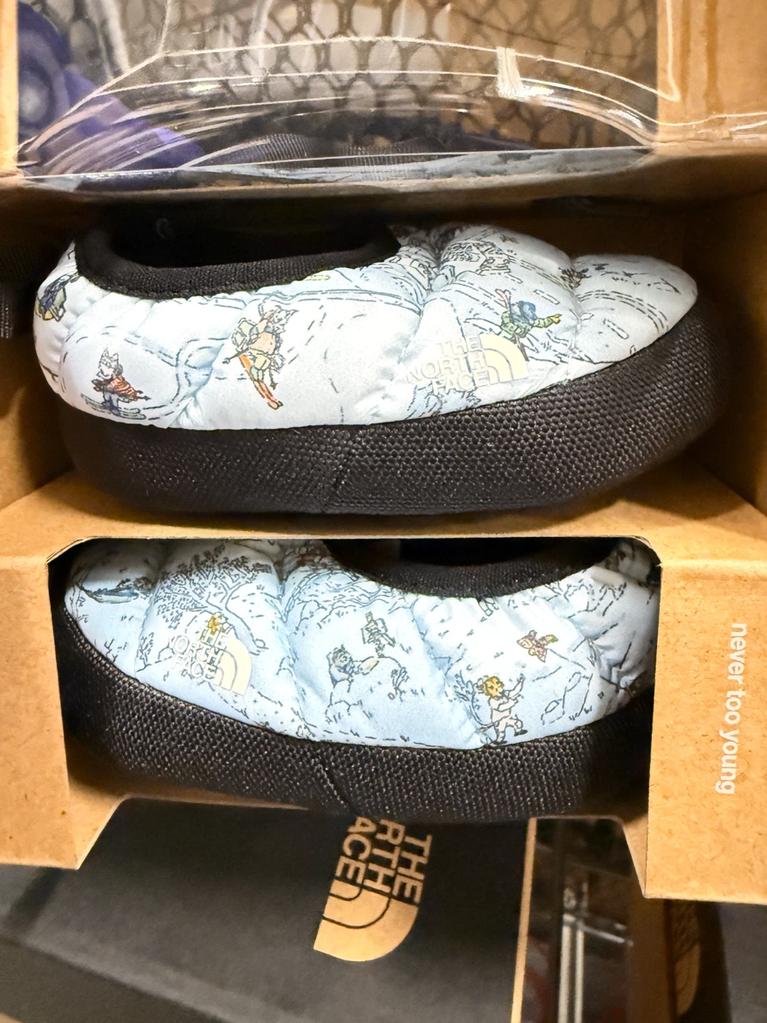 The North Face Baby Tent Mules Winter Dogs Print