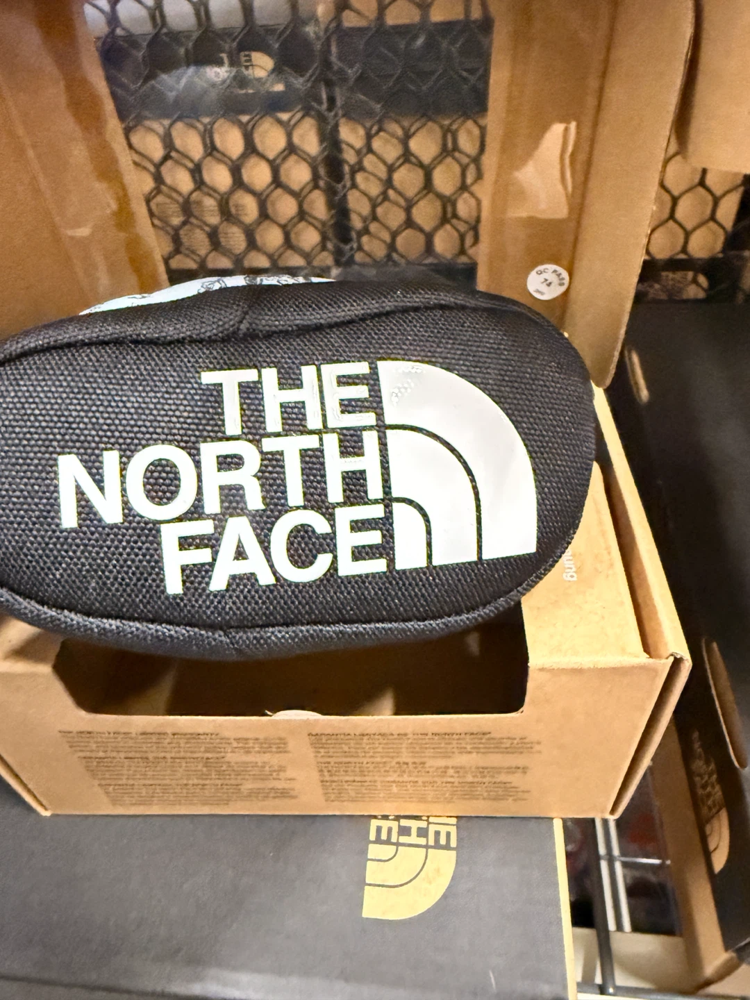 The North Face Baby Tent Mules Winter Dogs Print - photo 3