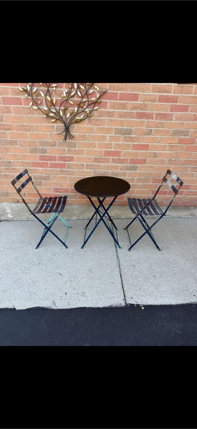 Folding Outdoor Table and 2 Chairs