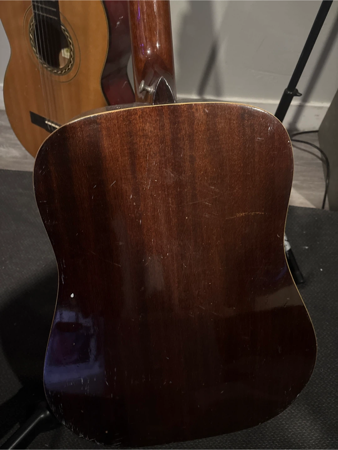 Yamaki delux folk 1972 guitar - photo 4