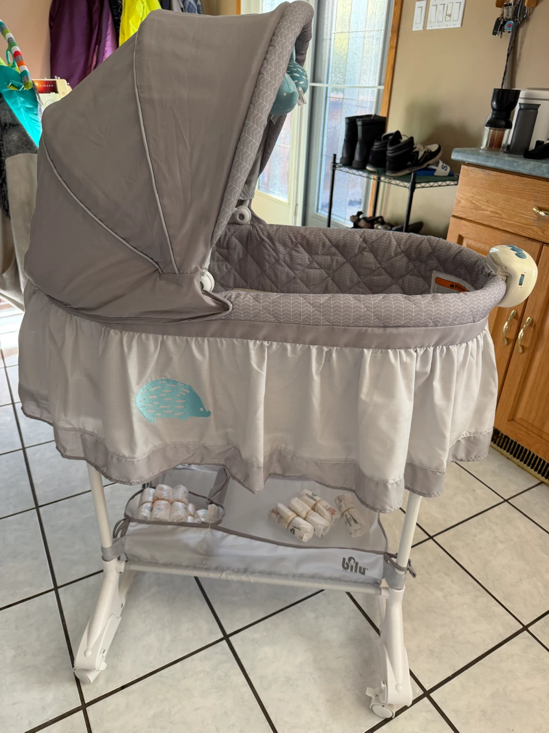 Bily baby bassinet