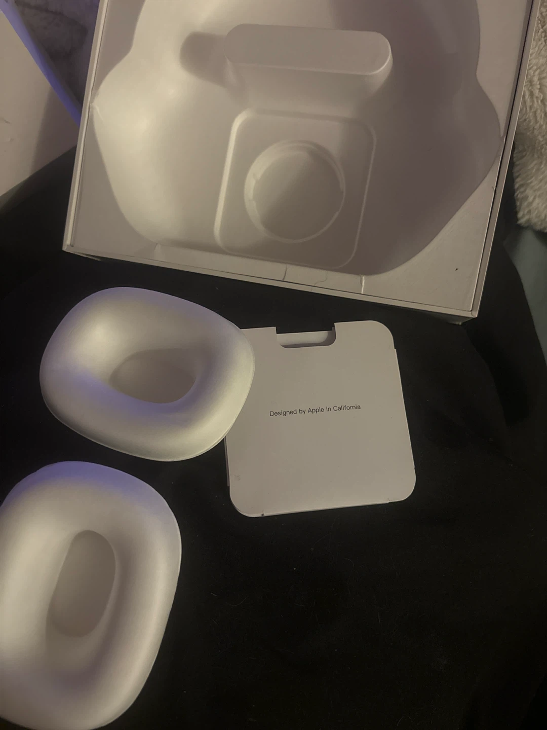 Apple AirPods Max Box and Packaging - photo 2