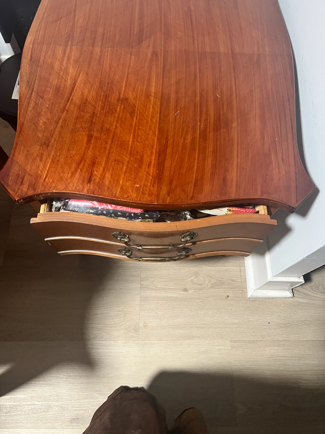wooden table with drawer - photo 2