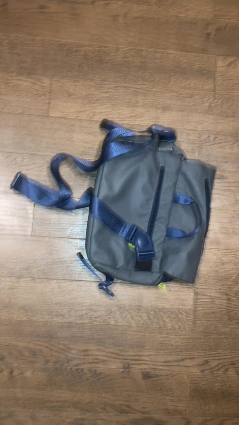 Karrot Market messenger bag - photo 2