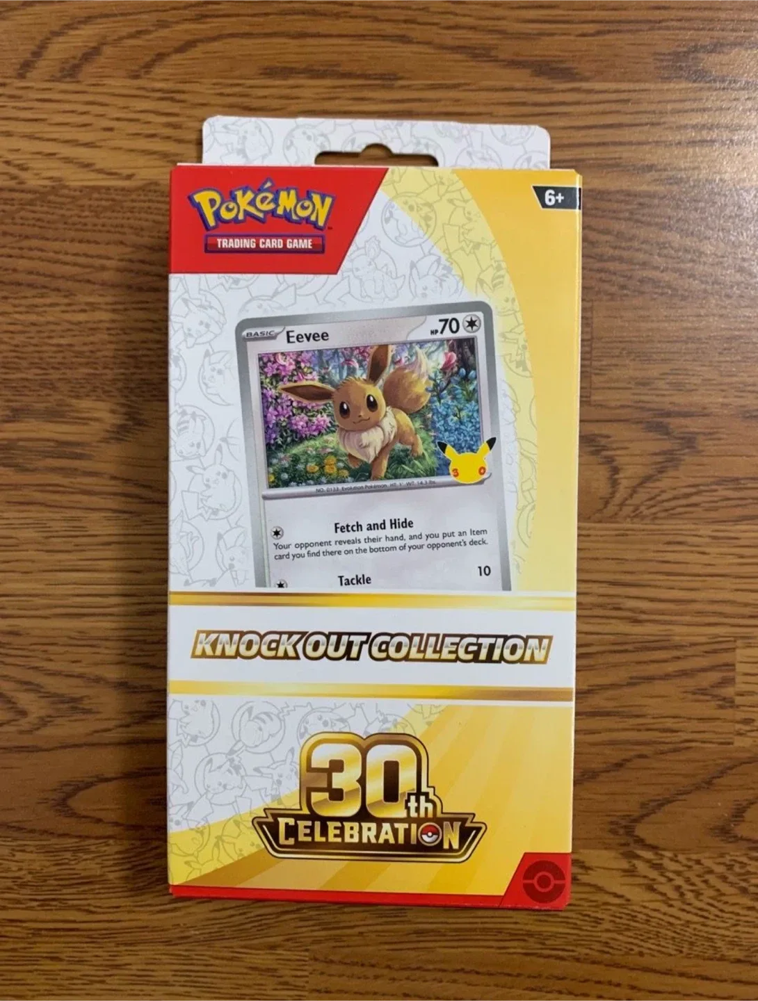 Pokémon TCG: 30th Celebration Knock Out Collection (Eevee) - photo 2