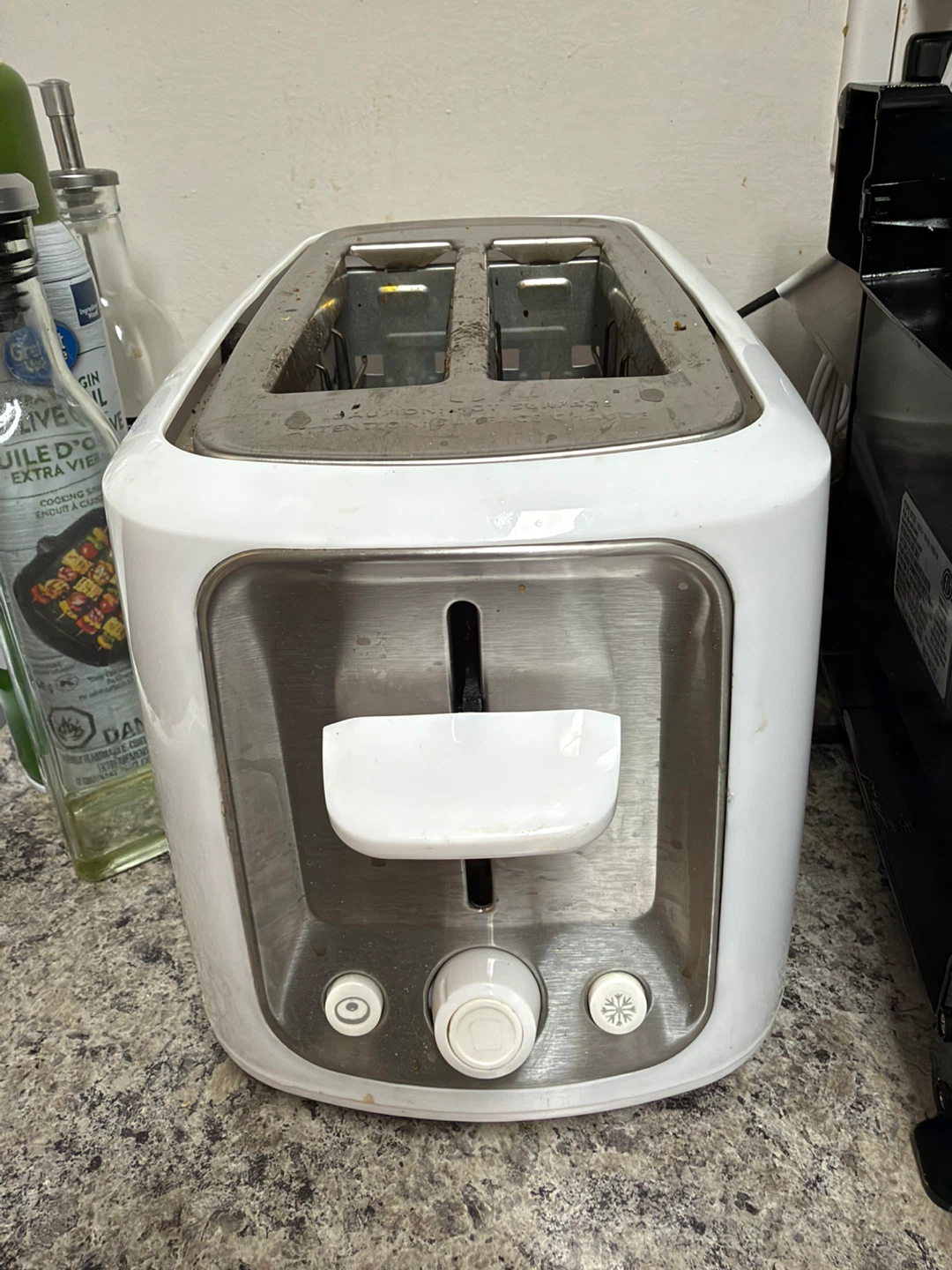 2-Slice White Toaster